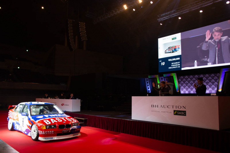 「落札総額3億円以上！日本初のレーシングカーオークション「SUPER GT AUCTION-TAS-」【東京オートサロン2020】」の1枚目の画像