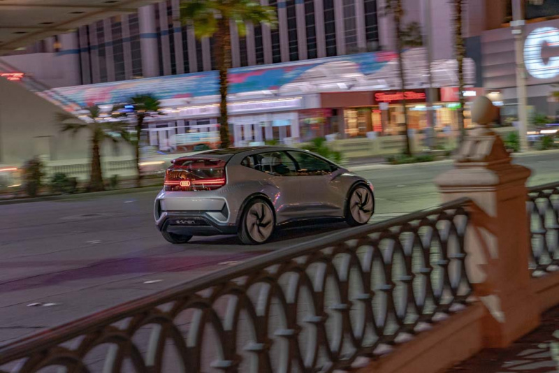 「完全自動運転のコンセプトカー「Audi AI:ME」なら食事の注文やウェルネス体験まで可能!?【CES 2020】」の5枚目の画像
