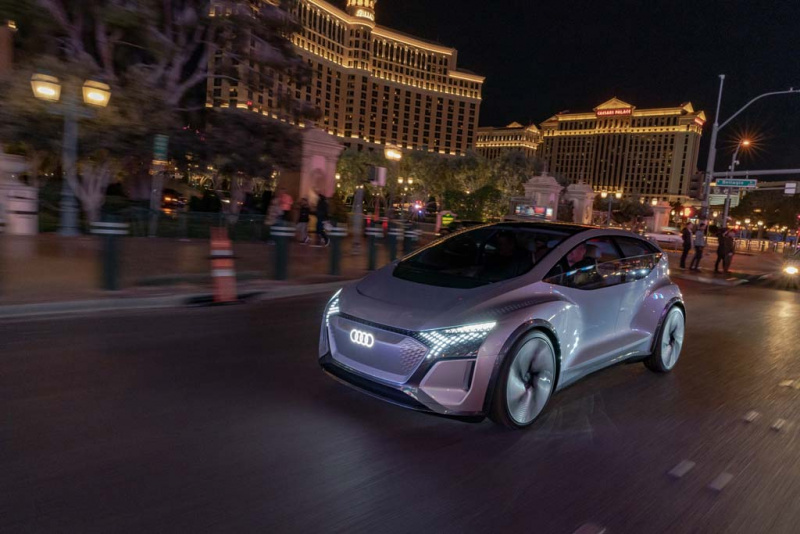 「完全自動運転のコンセプトカー「Audi AI:ME」なら食事の注文やウェルネス体験まで可能!?【CES 2020】」の3枚目の画像