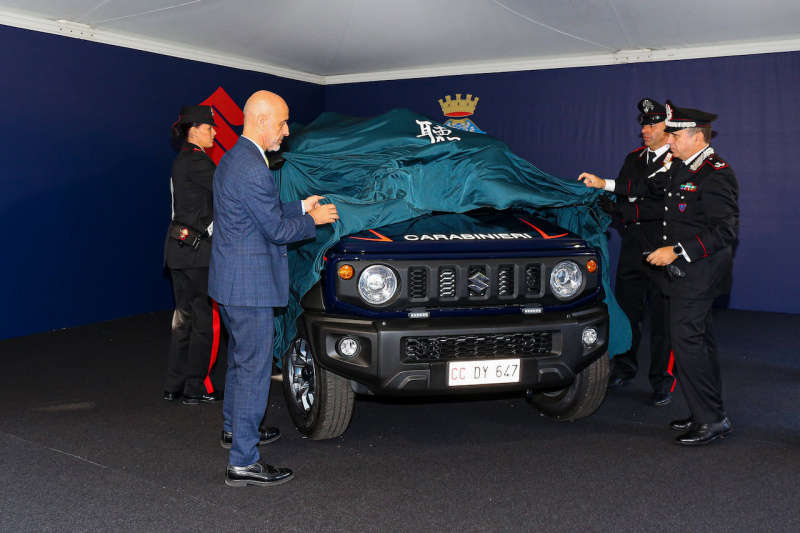 「新型スズキ ジムニー・シエラ、イタリア軍警察仕様を10台納車完了」の3枚目の画像
