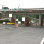 「ノンストップじゃないけど一旦停止すればOK。神奈川県の有料道路で新型ETC社会実験のモニターを募集」の2枚目の画像ギャラリーへのリンク