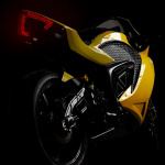 今一番ホットで話題の電動バイク、Damon Motorcycles HyperSport HS - DamonHS_back