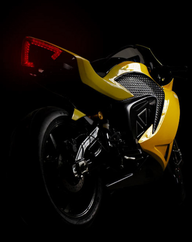 「今一番ホットで話題の電動バイク、Damon Motorcycles HyperSport HS」の2枚目の画像