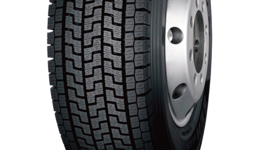 トラック バス用スタッドレスタイヤを1年間履き続けると4パターンが出現して履きつぶせる 横浜ゴム タイヤ勉強会 試乗会 Clicccar Com
