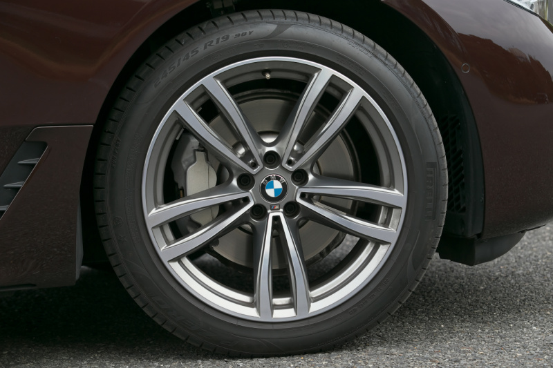 「BMW623d GTは満タン1回で本場の豚骨ラーメンが食べられる!?　驚異的なロングツアラー性能を発揮」の7枚目の画像