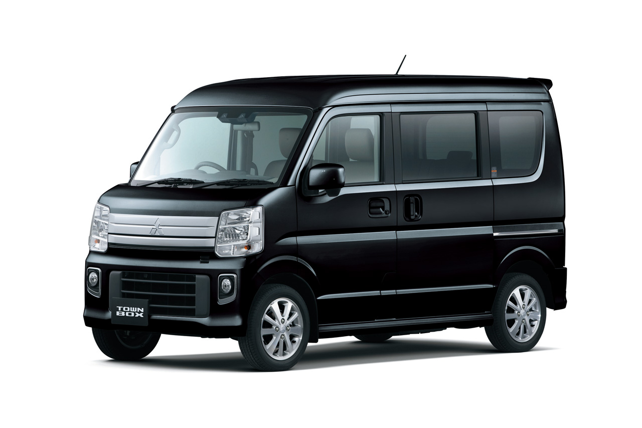 Oem Ucar 03 画像 軽自動車に多いoem供給車 中古車を買うなら ベース車とどちらが お得 Clicccar Com