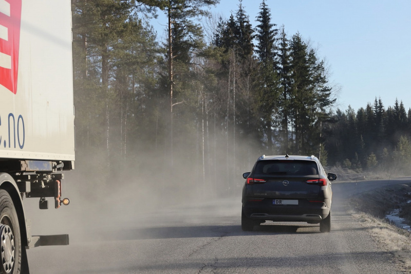 「WRC第2戦スウェーデン1日目。ヤリスWRCのエバンス選手が首位に立つ！」の2枚目の画像