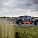 「3つのモーターを備えた初の量産EV「Audi e-tron Sモデル」の駆動コンセプトを披露【新車】」の12枚目の画像ギャラリーへのリンク