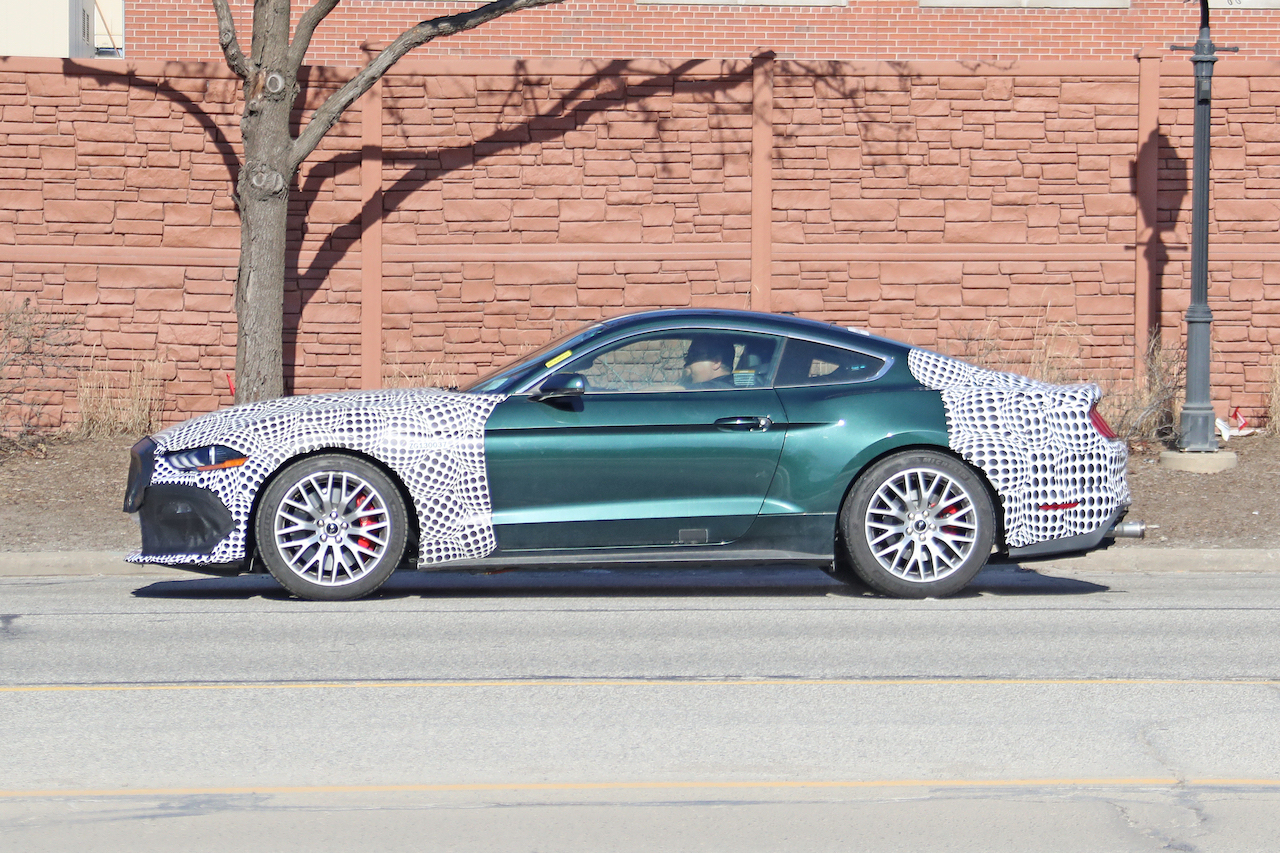 車名は マッハ1 か 伝説のマスタング ブリット 後継モデルをスクープ Clicccar Com