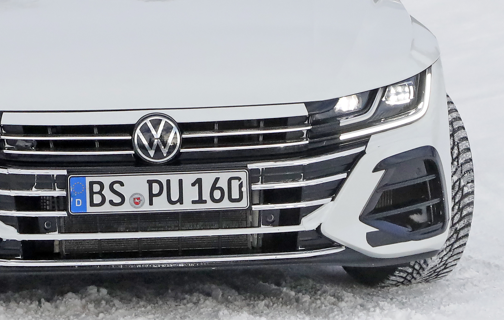 「VWのフラッグシップ「アルテオン」、400馬力の最強「R」初設定へ」の2枚目の画像