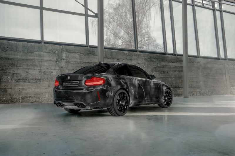 「1050万円の「BMW M2 Edition Designed by Futura 2000」が日本向け10台限定で登場【新車】」の12枚目の画像