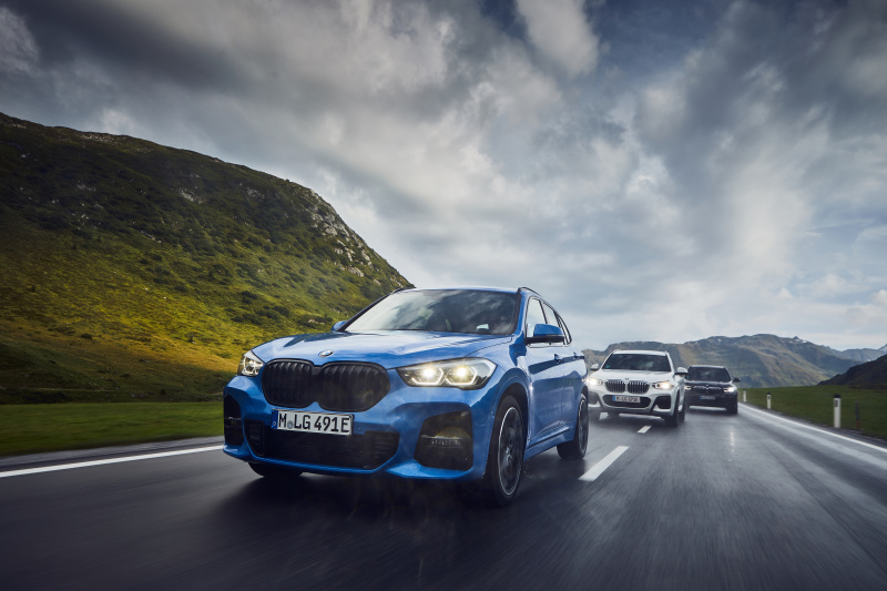 「BMW X3にPHEVモデルの「BMW X3 xDrive30e」が登場。44kmのモーター走行が可能【新車】」の1枚目の画像