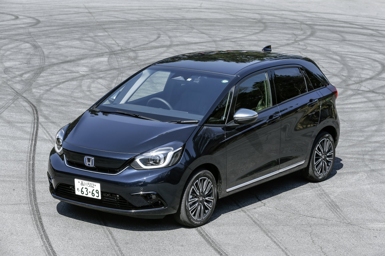 Honda Fit Ehev Luxe 2 画像 セカンドカーなら純ガソリン車で十分 アクティブに乗るならハイブリッド車を 佐藤久実 ホンダ フィット試乗 Clicccar Com Honda Fit Ehev Luxe 2 画像 セカンドカーなら純ガソリン車で十分 アクティブに乗るならハイブリッド車を 佐藤久実 ホンダ フィット試乗 Clicccar Com