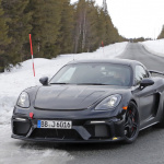 驚異の500馬力を発揮か？　ポルシェ・ケイマンの最強モデル「GT4 RS」の最新情報 - Porsche 718 Cayman GT4 RS 2