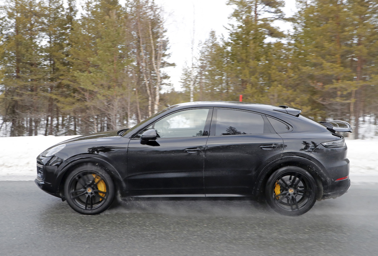 Porsche Cayenne 2021 Black