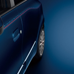 ブルーのボディカラーとタイポグラフィーが目を惹く特別仕様車「ルノー トゥインゴ シグネチャー」が発売【新車】 - RENAULT TWINGO III (B07)