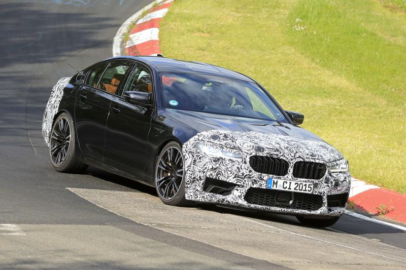 「BMW M5セダン改良型の最終デザインが鮮明に。ニュルで高速テスト」の3枚目の画像