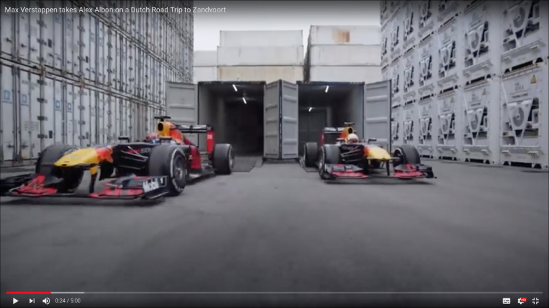 「F1マシンで!?　アルボンを引き連れてフェルスタッペンがオランダを案内【動画】」の3枚目の画像
