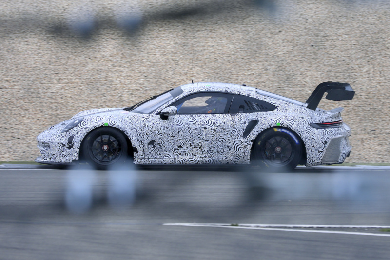 「チャンピオン奪還の使命を受け、ポルシェ 911 GT3 Rプロトタイプがニュルブルクリンクで高速テスト！」の6枚目の画像