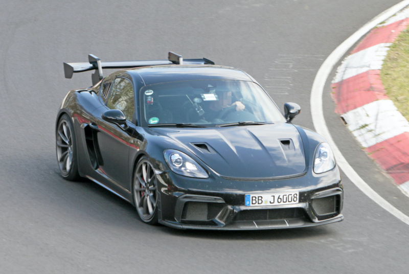 「911 GT3をも追い詰める!?　ポルシェ・ケイマン GT4RSは最大500馬力発揮か？」の2枚目の画像