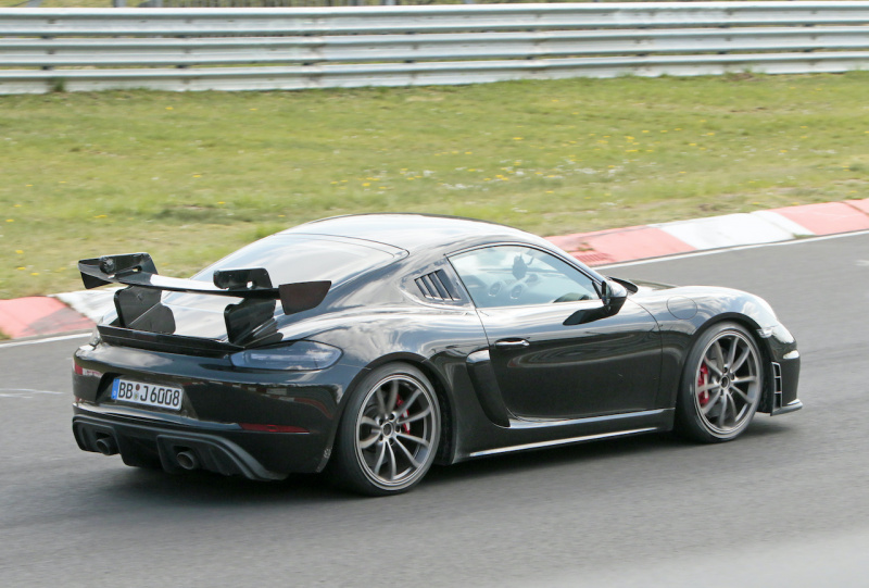 「911 GT3をも追い詰める!?　ポルシェ・ケイマン GT4RSは最大500馬力発揮か？」の7枚目の画像