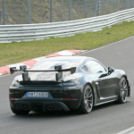 「911 GT3をも追い詰める!?　ポルシェ・ケイマン GT4RSは最大500馬力発揮か？」の8枚目の画像ギャラリーへのリンク