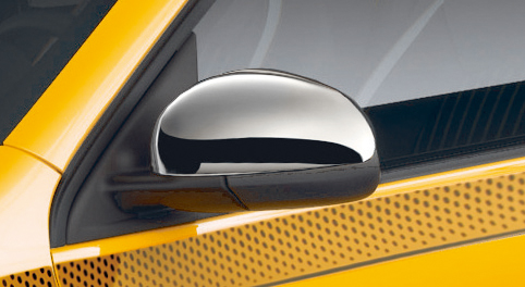 「100台限定車「ルノー トゥインゴ ブリヤント」はデジタルミラーを特別装備したお買い得モデル」の6枚目の画像