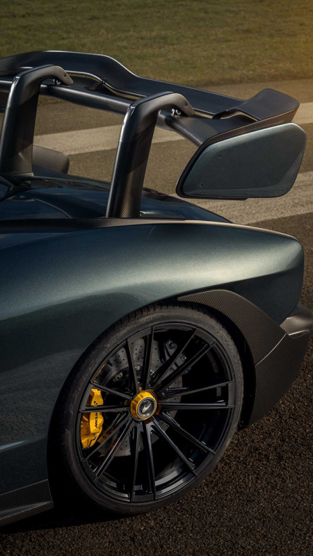 「マクラーレン・セナをカスタムチューン！　GTR超えの902馬力を発揮する過激モデル」の10枚目の画像