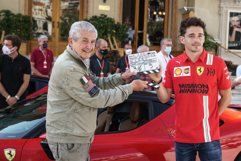 「モナコ市街地に希望のサウンドが響き渡った！　シャルル・ルクレールがフェラーリ SF90 ストラダーレと映画撮影」の3枚目の画像