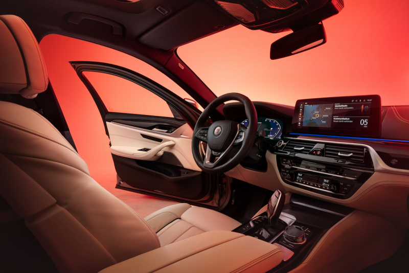 「アルピナがマイナーチェンジ版「BMW ALPINA B5/D5 S」の予約受付を開始【新車】」の17枚目の画像