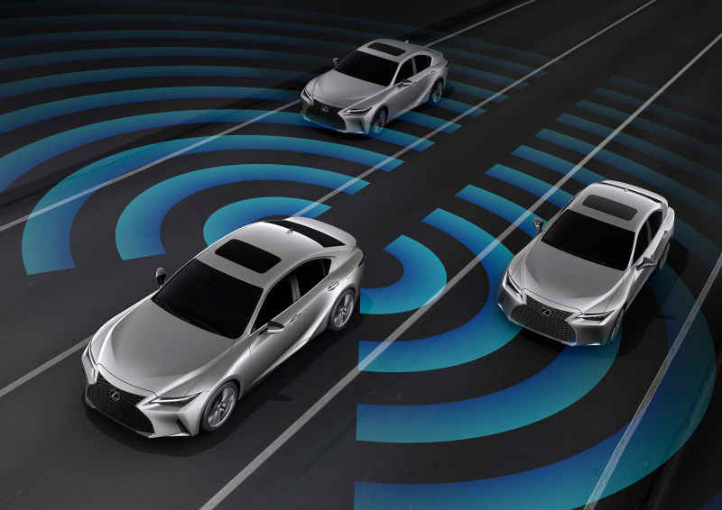 「新型レクサスISには最新の車載インフォテイメント、先進安全装備が搭載」の24枚目の画像
