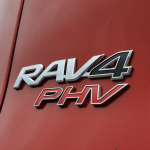 「新型RAV4 PHVの内外装を徹底チェック！　ブラックのアクセントカラーが際立つ専用装備【新車】」の63枚目の画像ギャラリーへのリンク