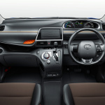 トヨタ・シエンタが一部改良。ヘッドライトをLED化、2列シートに充実装備の新グレードを追加【新車】 - TOYOTA_SIENTA_20200602_1
