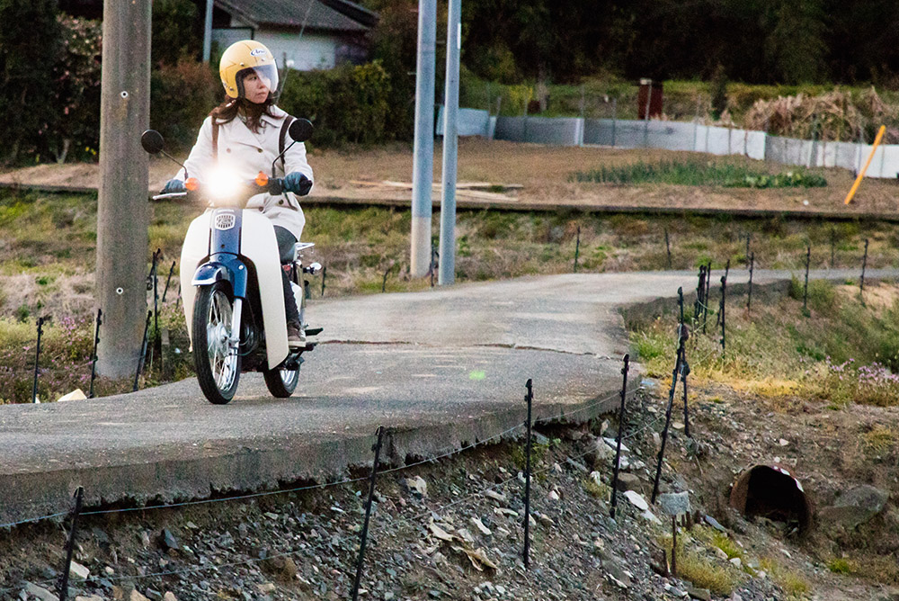 タフでクリーンなエンジンを積んだシティバイクの絶対王者 ホンダ スーパーカブ110 実走編 Clicccar Com