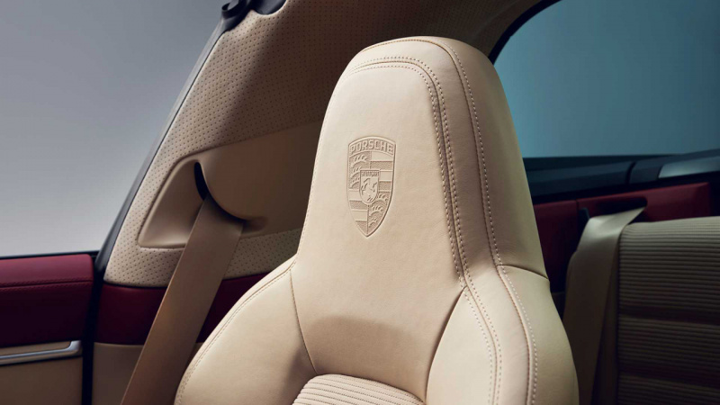 「新型ポルシェ 911 タルガに「ヘリテージ エディション」が設定。50〜60年代のポルシェにオマージュ」の11枚目の画像