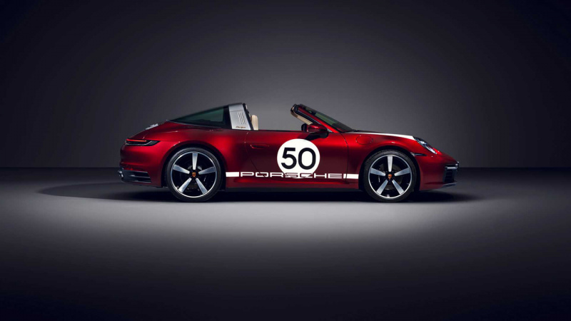 「新型ポルシェ 911 タルガに「ヘリテージ エディション」が設定。50〜60年代のポルシェにオマージュ」の2枚目の画像