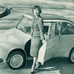 マツダ初の乗用車「R360」と「キャロル」【マツダ100年史・第9回・第3章 その2】 - スバル360（1958（昭和33）年3月）。