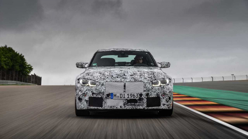 「BMW「M3」＆「M4」が暗闇に出現。2020年9月同時公開へ！」の5枚目の画像
