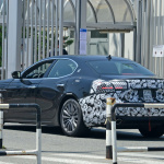 7.15デビューへ。マセラティ初のハイブリッド「ギブリ」改良型、新LEDテールライト光る！ - Maserati Ghibli facelift 4