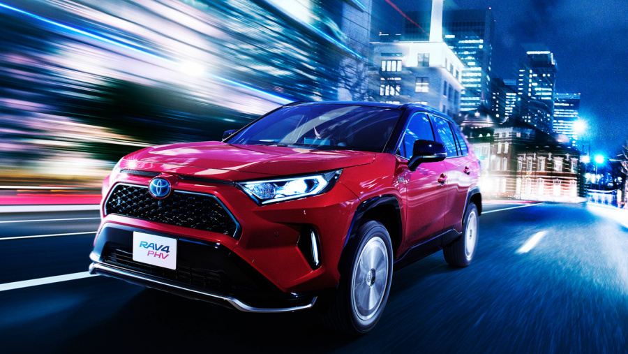 売れまくりのrav4 Phvが 18 1kwhという大きなバッテリーを搭載するワケ 週刊クルマのミライ Clicccar Com