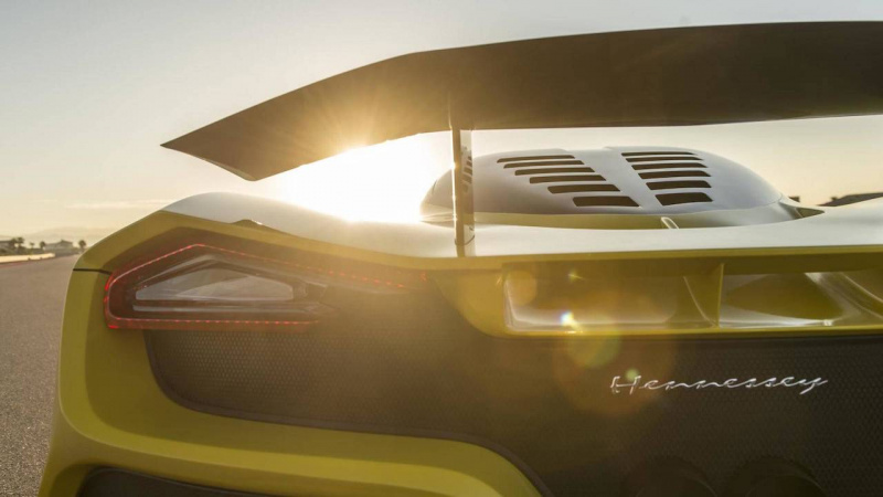 「米・ヘネシーの新型ハイパーカー『ヴェノムF5』が11月デビューへ」の5枚目の画像