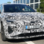 アウディの電動SUV「Q4」、市販型デザインが露出！ - Audi Q4 e-tron 15