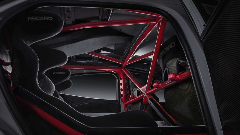 「市販化も視野!? フォード「マスタング・マッハE 1400」世界初公開！ 圧倒的な性能を誇るハードコアEVレーサー」の3枚目の画像