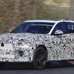 「BMW製V8サウンドか？ ジャガー最強SUV「F-Pace SVR」改良型、ニュルで高速テスト！」の1枚目の画像ギャラリーへのリンク