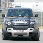 ランドローバー ディフェンダー、600馬力のV8モデルを発売へ。開発車両をキャッチ！ - Land Rover Defender V8 3