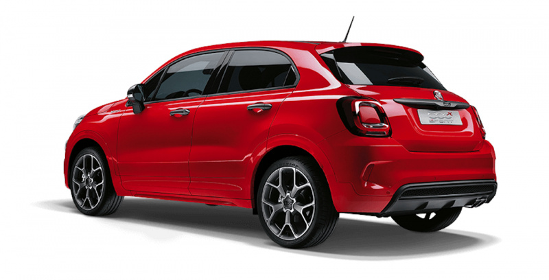 「専用の内・外装やサスペンションを備えた新グレード「Fiat 500X Sport」が登場」の4枚目の画像