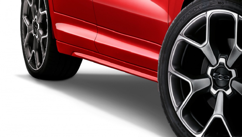 「専用の内・外装やサスペンションを備えた新グレード「Fiat 500X Sport」が登場」の5枚目の画像