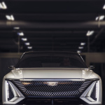 「キャデラック」ブランド初となる100％電気自動車・リリックが世界初公開 - Cadillac-LYRIQ_20200808_8