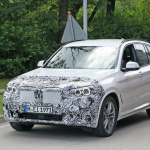 BMW X3初の改良型が開発中。プロトタイプを初スクープ - BMW X3 facelift 2