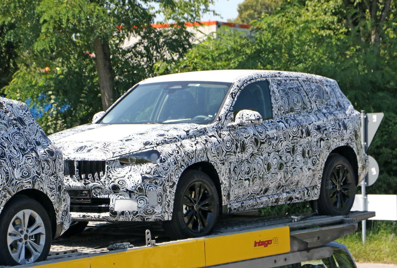 Bmw X1次期型 内外とも大胆チェンジで23年デビューへ Clicccar Com